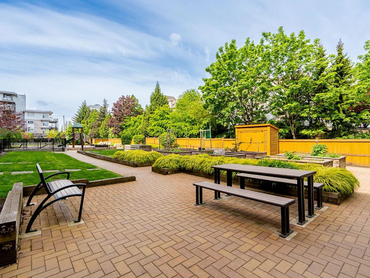 102-7133 14th Avenue, Burnaby, BC, V3N 0H5 - 32