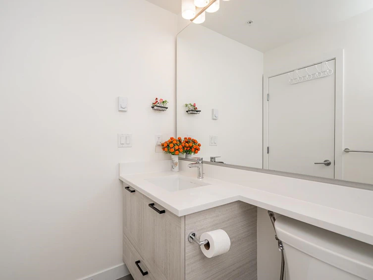102-7133 14th Avenue, Burnaby, BC, V3N 0H5 - 19