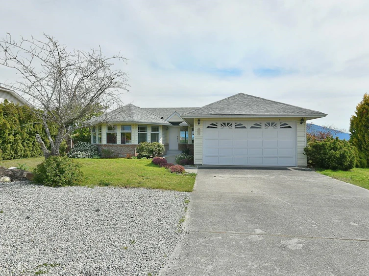 502 Eaglecrest Drive, Gibsons, BC, V0N 1V8 - 3