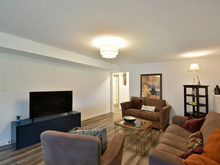 502 Eaglecrest Drive, Gibsons, BC, V0N 1V8 - 26
