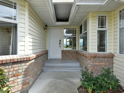 502 Eaglecrest Drive - 4