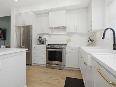 15-23183 136 Avenue - 4