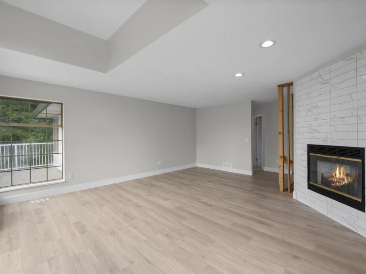 21105 River Road, Maple Ridge, BC, V2X 2A1 - 6