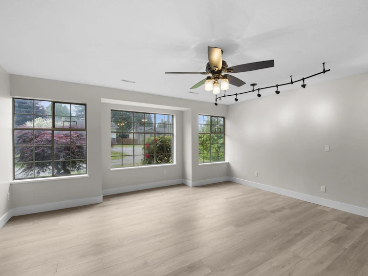 21105 River Road, Maple Ridge, BC, V2X 2A1 - 32