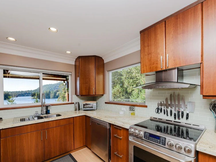 5090 Elliot Road, Pender Harbour Egmont, BC, V0N 1S1 - 15