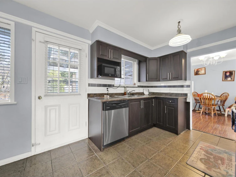 12627 58 Avenue, Surrey, BC, V3X 2P5 - 14