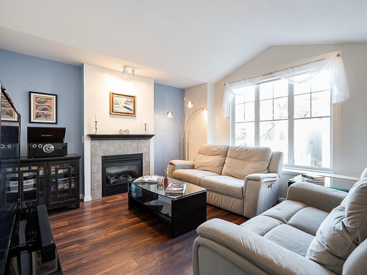 328-3000 Riverbend Drive, Coquitlam, BC, V3C 6R1 - 8