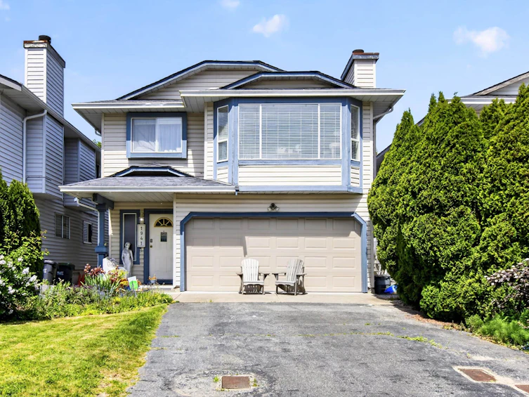 1941 Langan Avenue, Port Coquitlam, BC, V3C 1L1