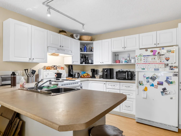 1941 Langan Avenue, Port Coquitlam, BC, V3C 1L1 - 26