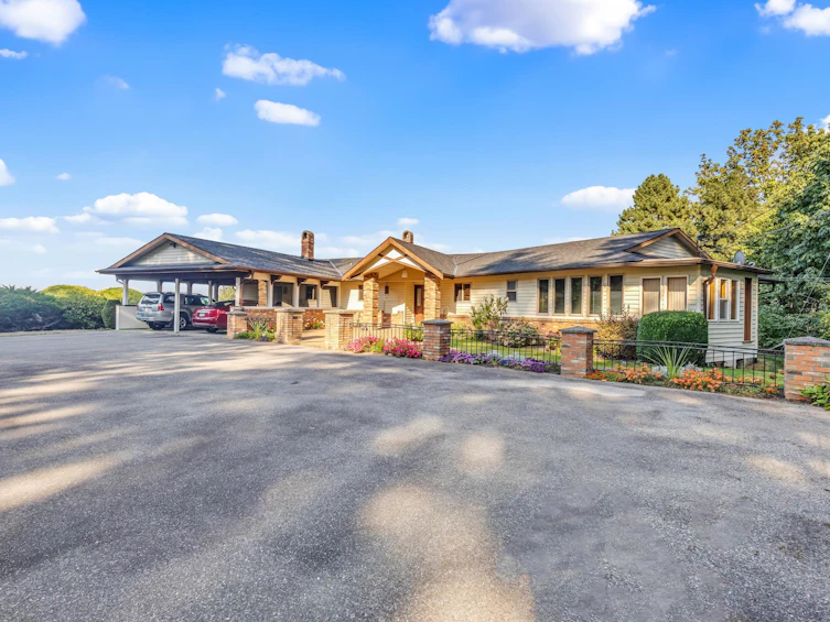 45360 Magdalena Place, Cultus Lake, BC, V2R 0K7 - 2