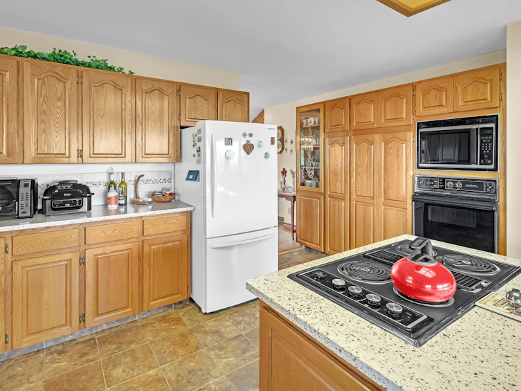 45360 Magdalena Place, Cultus Lake, BC, V2R 0K7 - 20