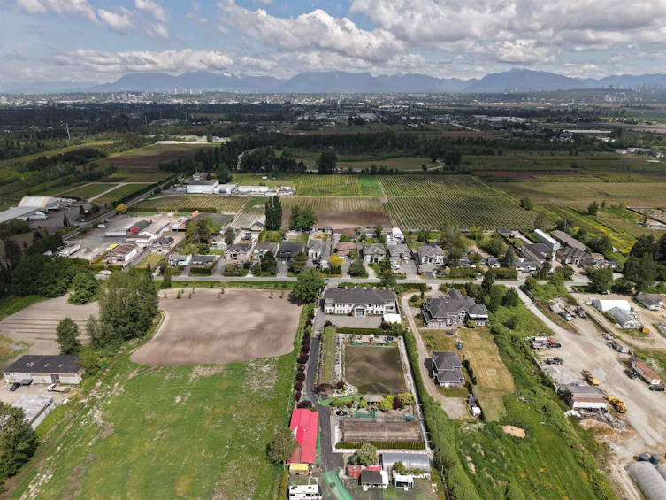 13051 Blundell Road, Richmond, BC, V6W 1B6 - 25