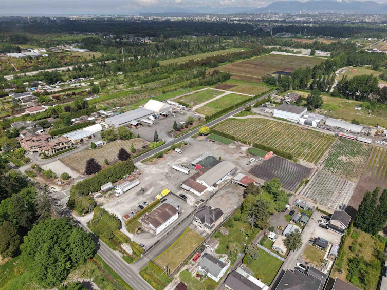 13051 Blundell Road, Richmond, BC, V6W 1B6 - 13