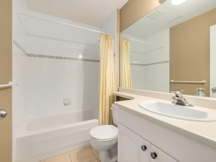 15736 38a Avenue, Surrey, BC, V3Z 0K8 - 31