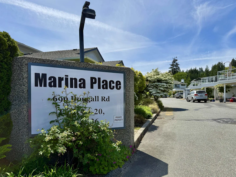 3-699 Dougall Road, Gibsons, BC, V0N 1V8 - 3