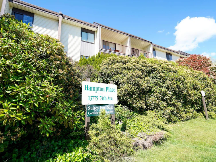 215-13775 74 Avenue, Surrey, BC, V3W 9C5