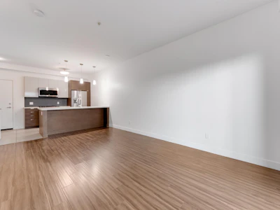 211-7727 Royal Oak Avenue - 3