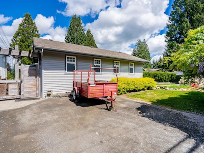 20571 46a Avenue - 3