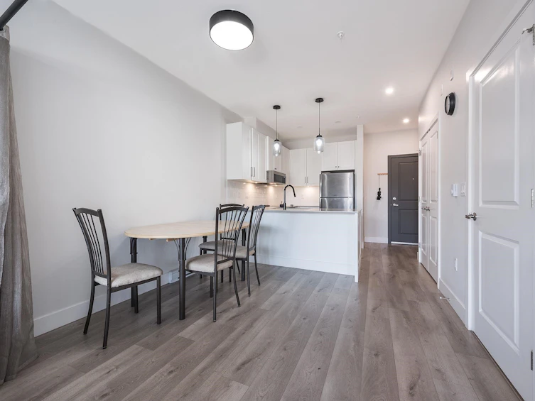 208-6045 Chilliwack River Road, Chilliwack, BC, V2R 6E5 - 5
