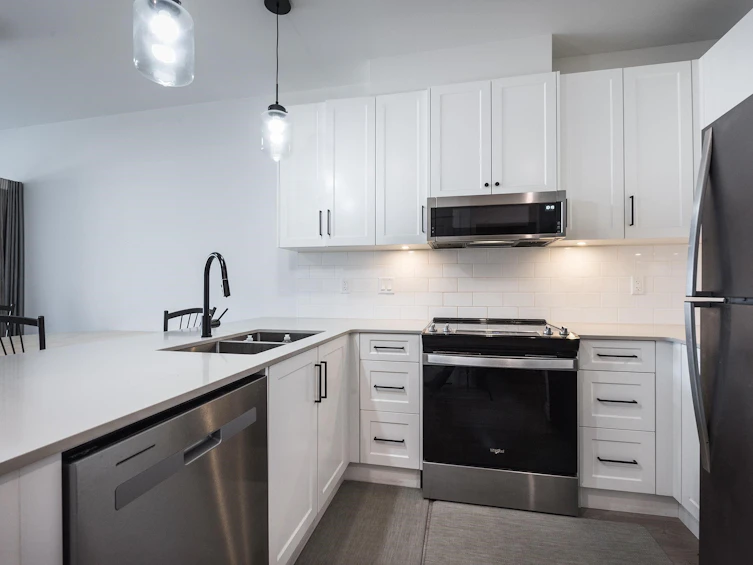 208-6045 Chilliwack River Road, Chilliwack, BC, V2R 6E5 - 4