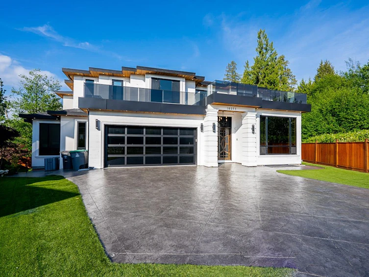 16577 29a Avenue, Surrey, BC, V3Z 9X4 - 2