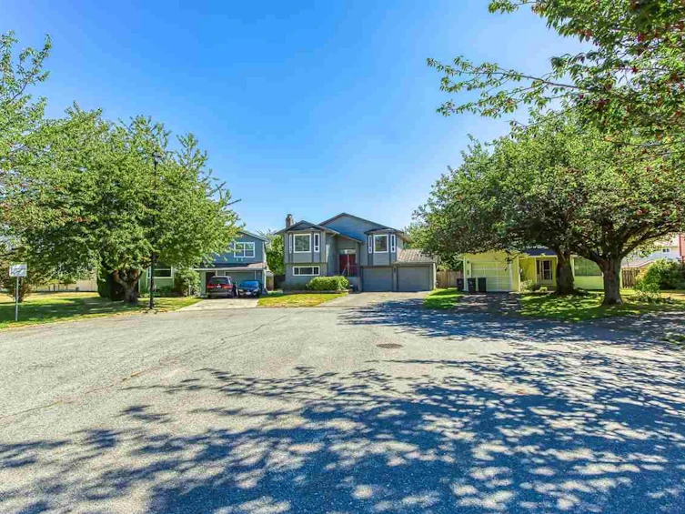 13095 65a Avenue, Surrey, BC, V3W 8P7 - 2