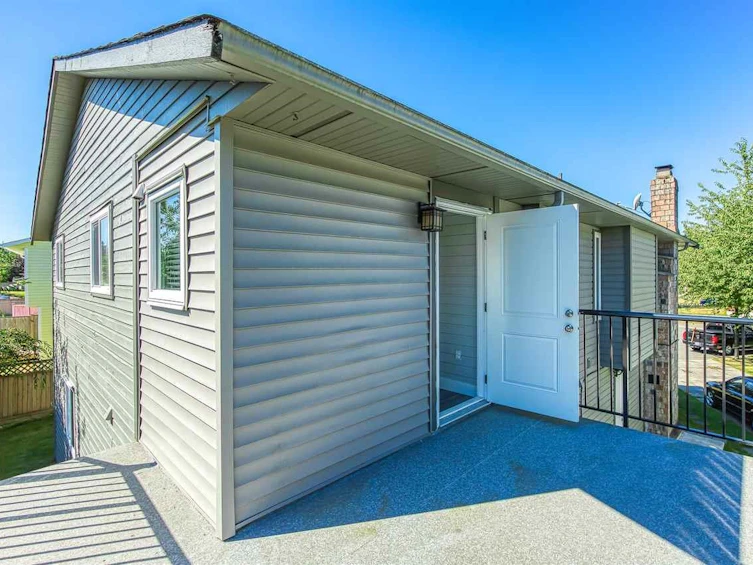 13095 65a Avenue, Surrey, BC, V3W 8P7 - 18