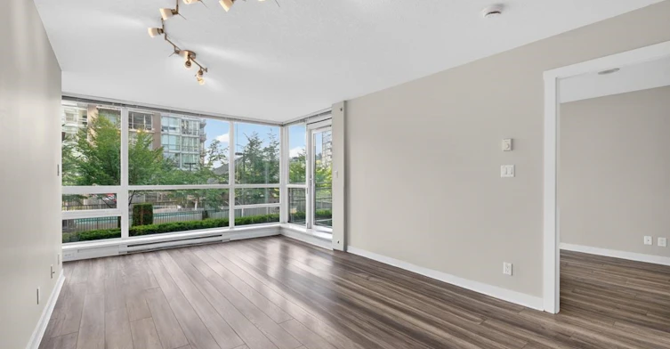 607-2978 Glen Drive, Coquitlam, BC, V3B 0C3 - 6