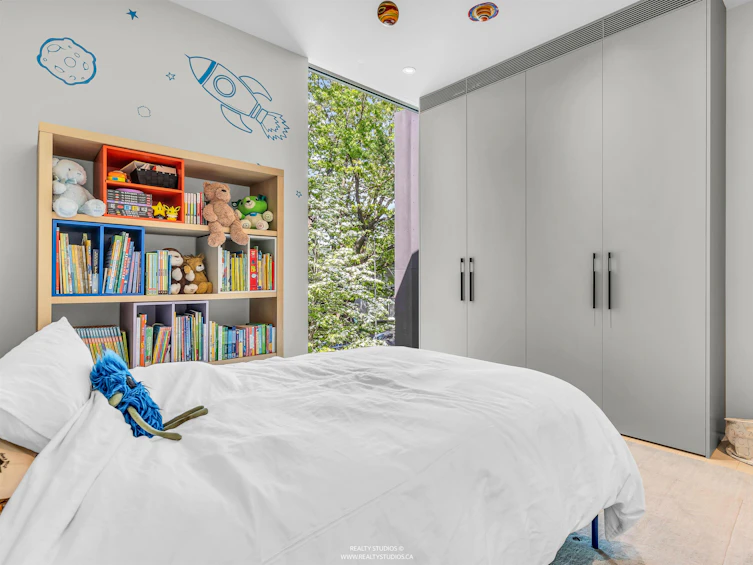 366 W 22nd Avenue, Vancouver, BC, V5Y 2G4 - 30