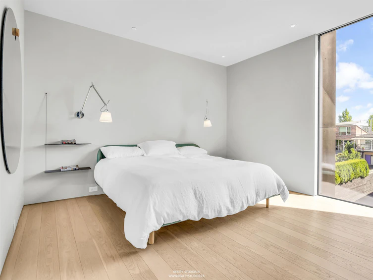 366 W 22nd Avenue, Vancouver, BC, V5Y 2G4 - 20