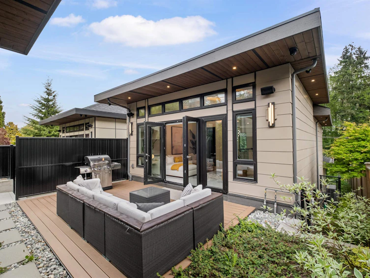 1126 Heywood Street, North Vancouver, BC, V7L 1H4 - 26