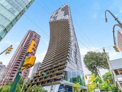 303-1568 Alberni Street - 2