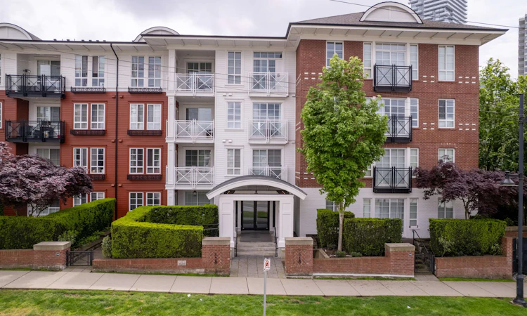108-618 Como Lake Avenue