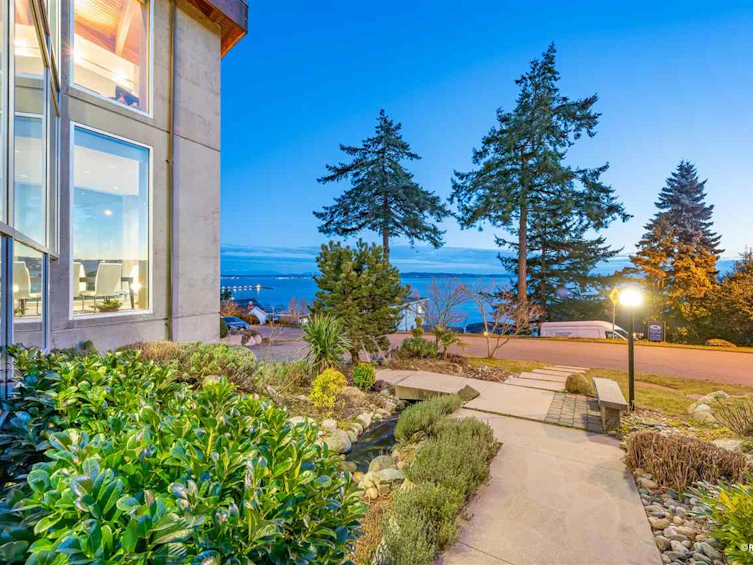 14523 Magdalen Avenue, Surrey, BC, V4B 2X5 - 3