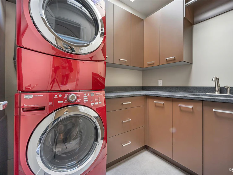 14523 Magdalen Avenue, Surrey, BC, V4B 2X5 - 23