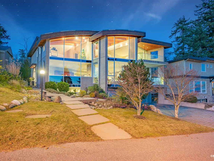 14523 Magdalen Avenue, Surrey, BC, V4B 2X5 - 2