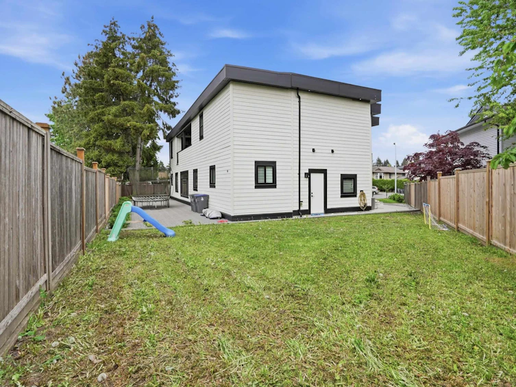 13034 63a Avenue, Surrey, BC, V3X 2E5 - 30