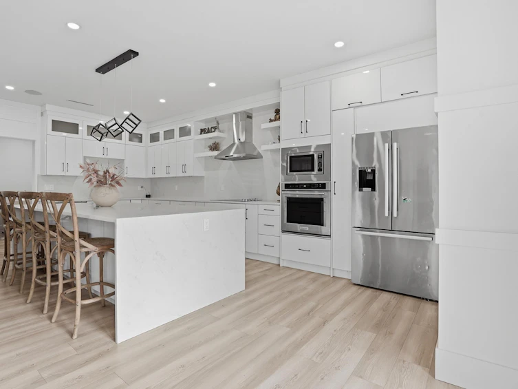 13034 63a Avenue, Surrey, BC, V3X 2E5 - 2