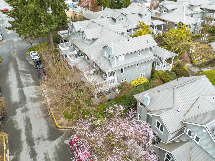 205-1518 Bowser Avenue, North Vancouver, BC, V7P 2Y3 - 30