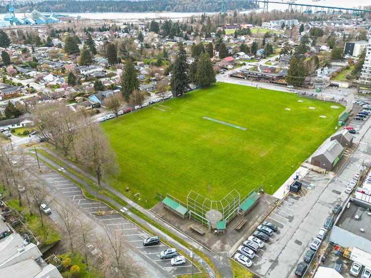 205-1518 Bowser Avenue, North Vancouver, BC, V7P 2Y3 - 37