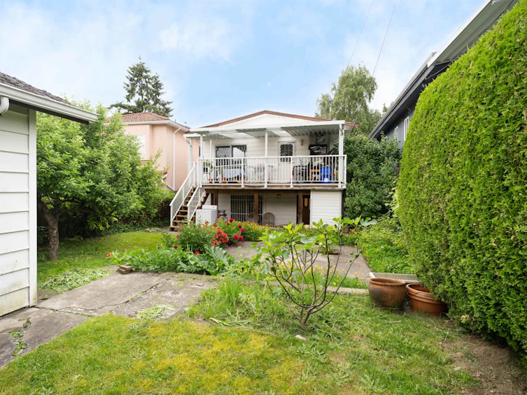 2066 E 23rd Avenue, Vancouver, BC, V5N 2V1 - 31