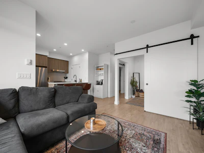 414-32838 Landeau Place - 5