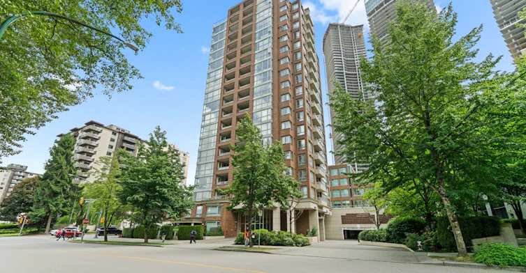 902-4888 Hazel Street, Burnaby, BC, V3E 3N2