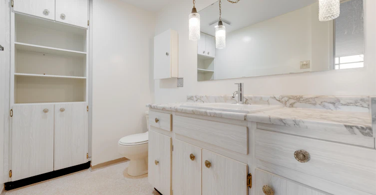 506-6611 Minoru Boulevard, Richmond, BC, V6Y 1Y9 - 12