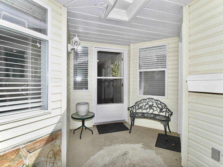 23-767 North Road, Gibsons, BC, V0N 1V9 - 4