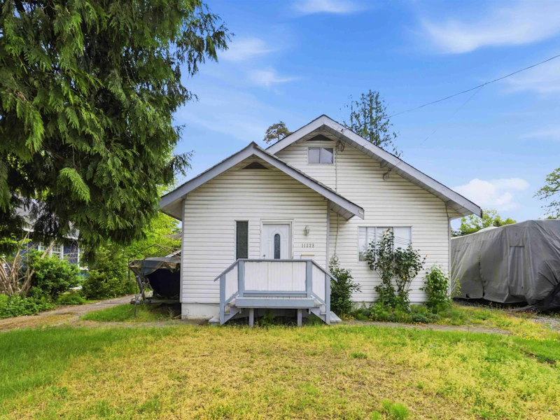 11328 Maple Crescent, Maple Ridge BC V2X 1R3