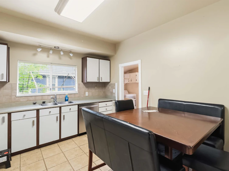 11328 Maple Crescent, Maple Ridge, BC, V2X 1R3 - 11