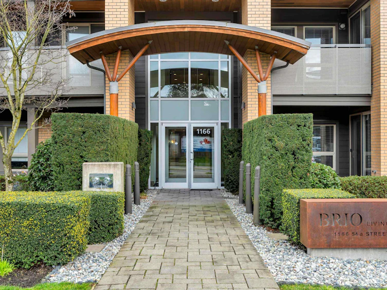 106-1166 54a Street, Delta, BC, V4M 4B5 - 2