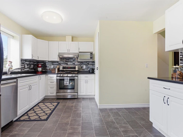 1-45740 Thomas Road, Chilliwack, BC, V2R 3V9 - 6