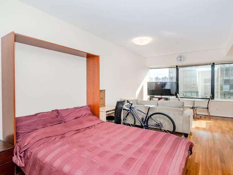 1312-1333 W Georgia Street, Vancouver, BC, V6E 4V3 - 12